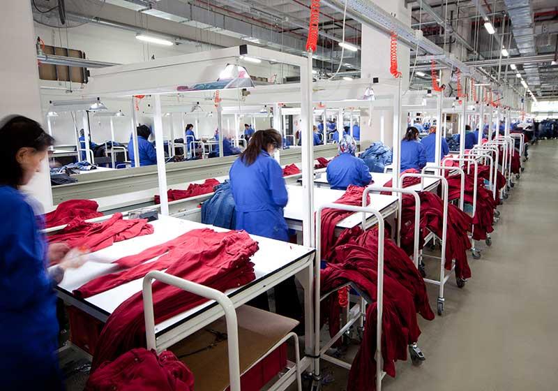Paketleme ve dikim hattı