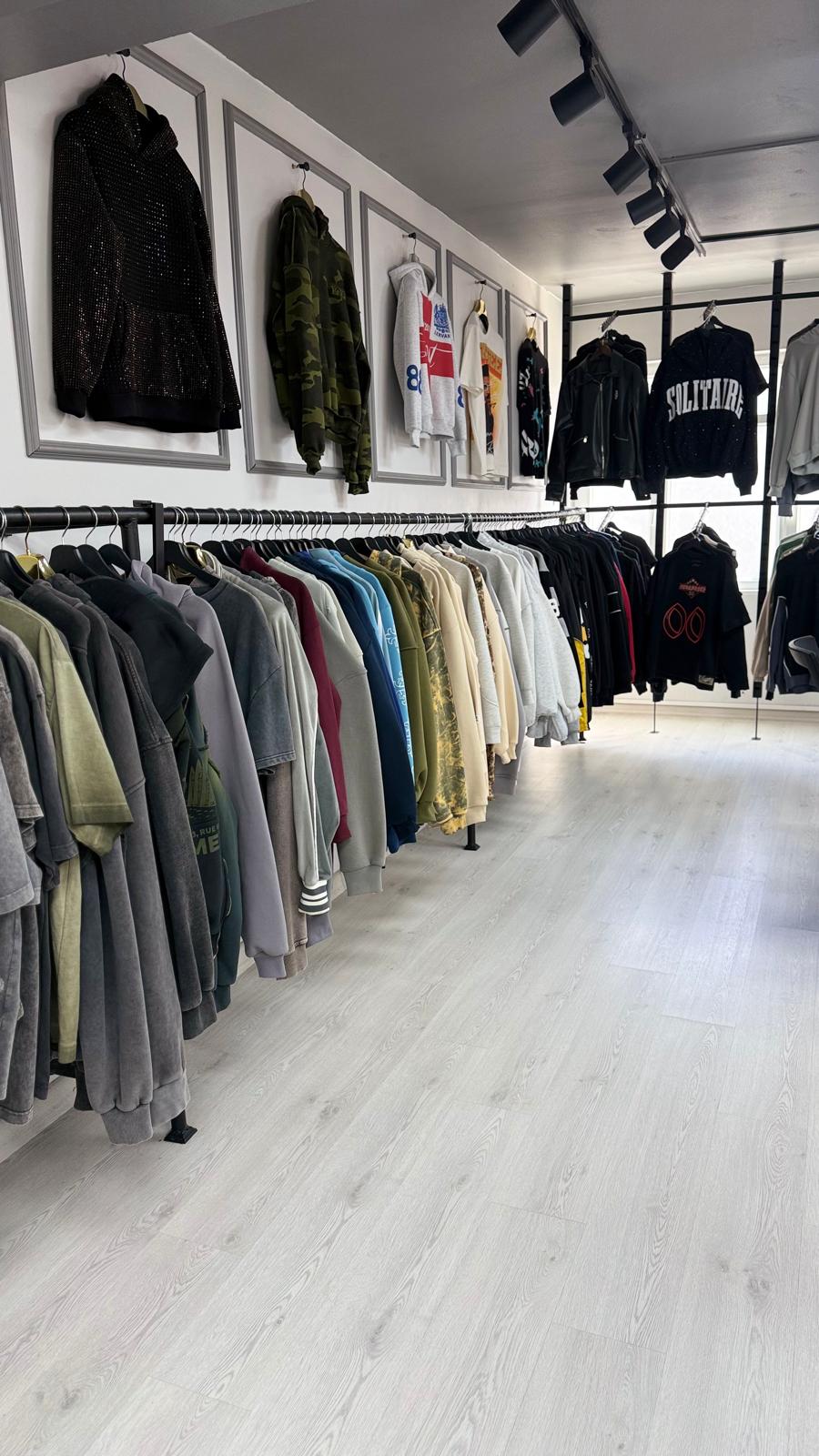 Showroom hoodie koleksiyonu
